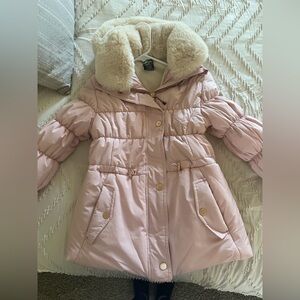 Chic Pink Puffer Jacket with Faux Fur Collar
